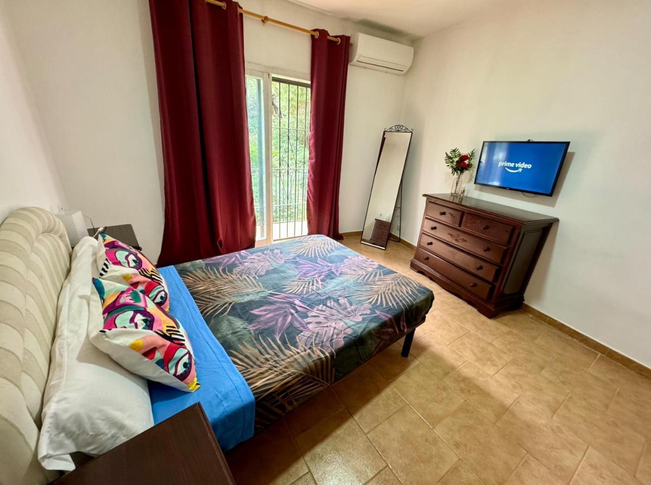 Ferienhaus Casa De 5 Cerca De La Playa En Elviria *